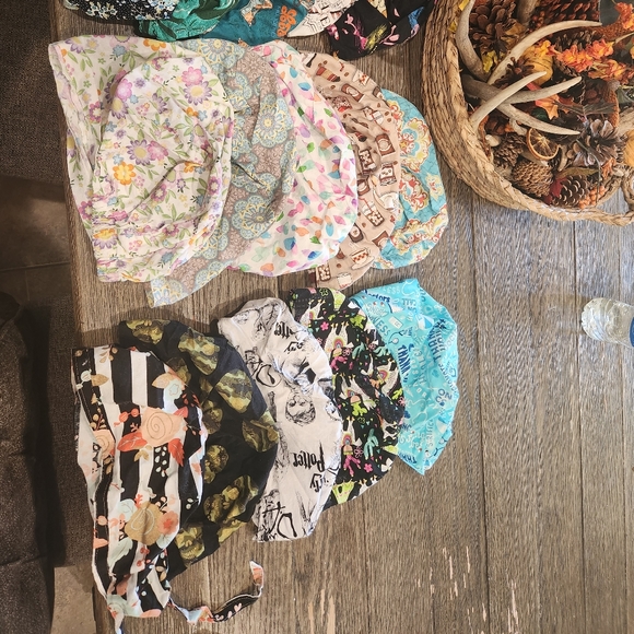 Scrub caps- assortment - Picture 2 of 2